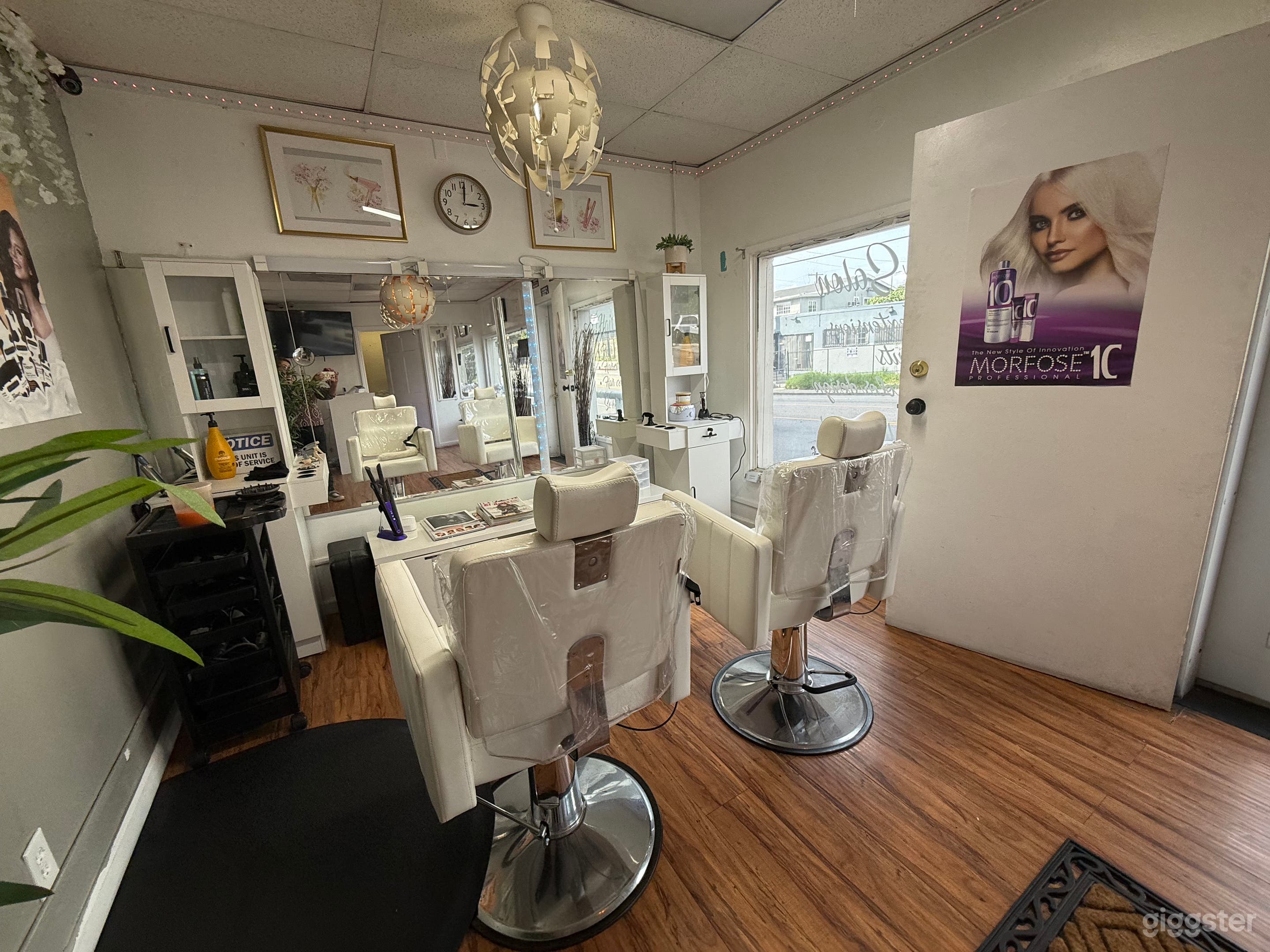 Beauty Services, Photoshoots/Events Studio Photo 3