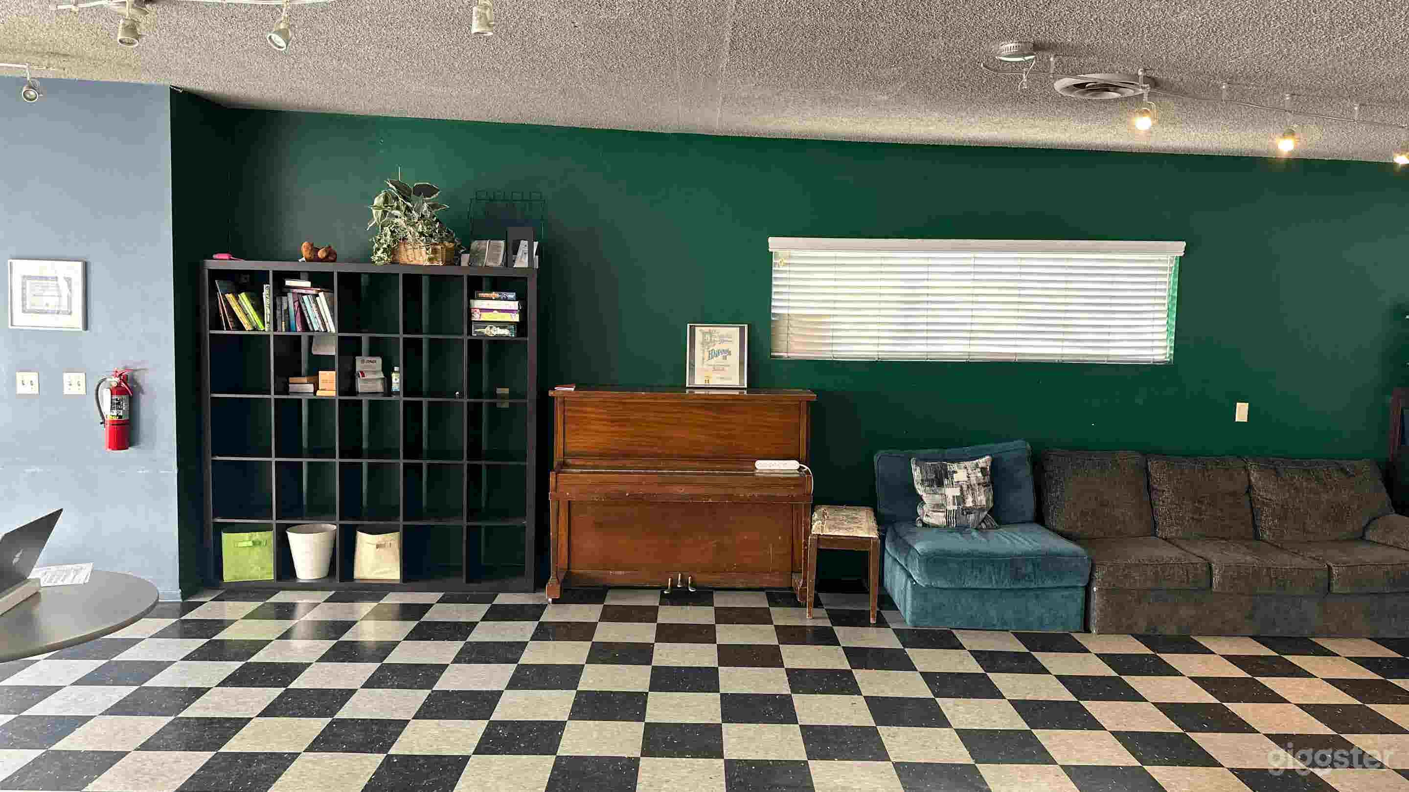 Historic Community Center Cafe Exposed Brick, Tile Photo 3