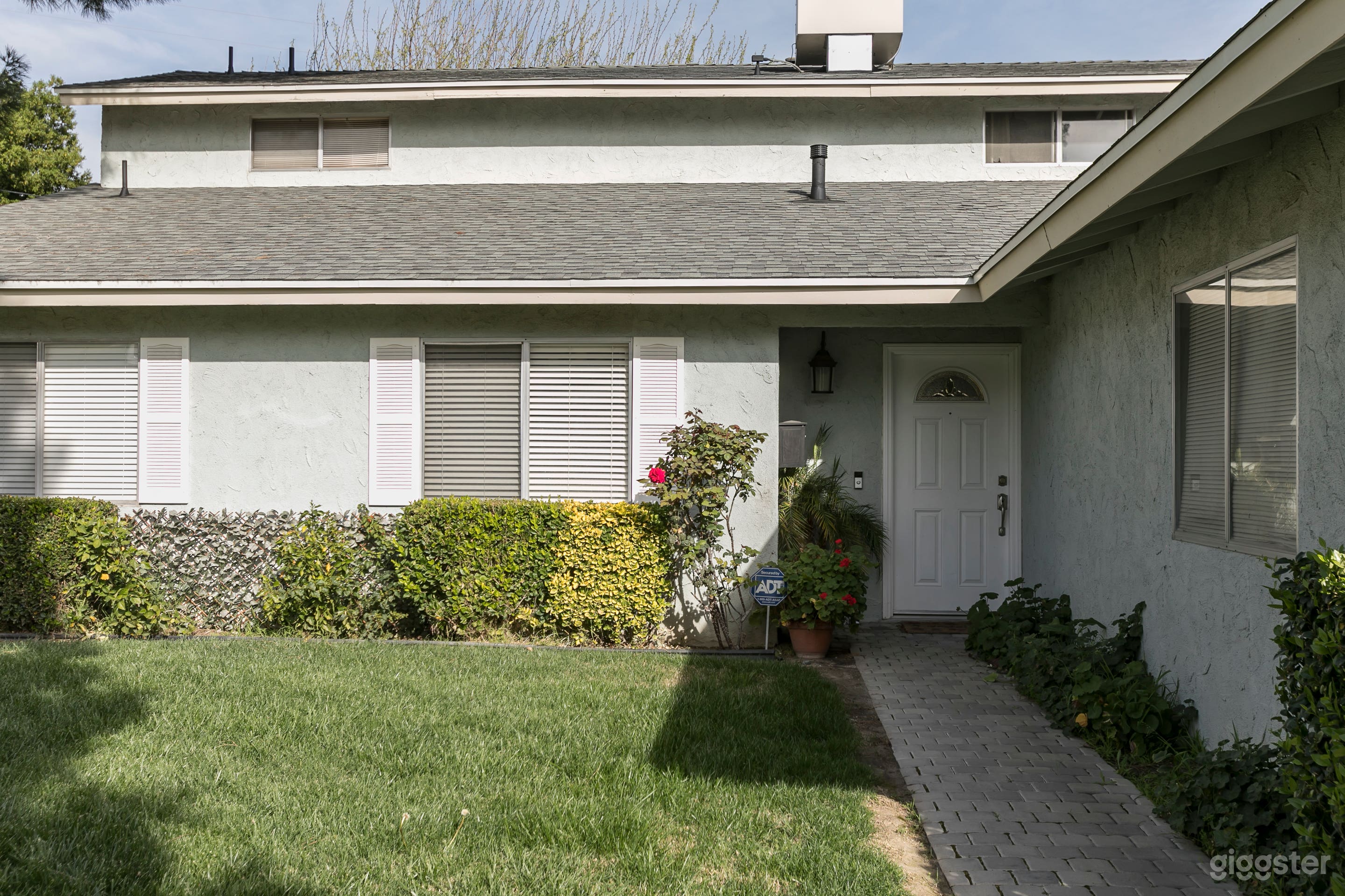 1960's Middle America Canyon Country Park Home Photo 1