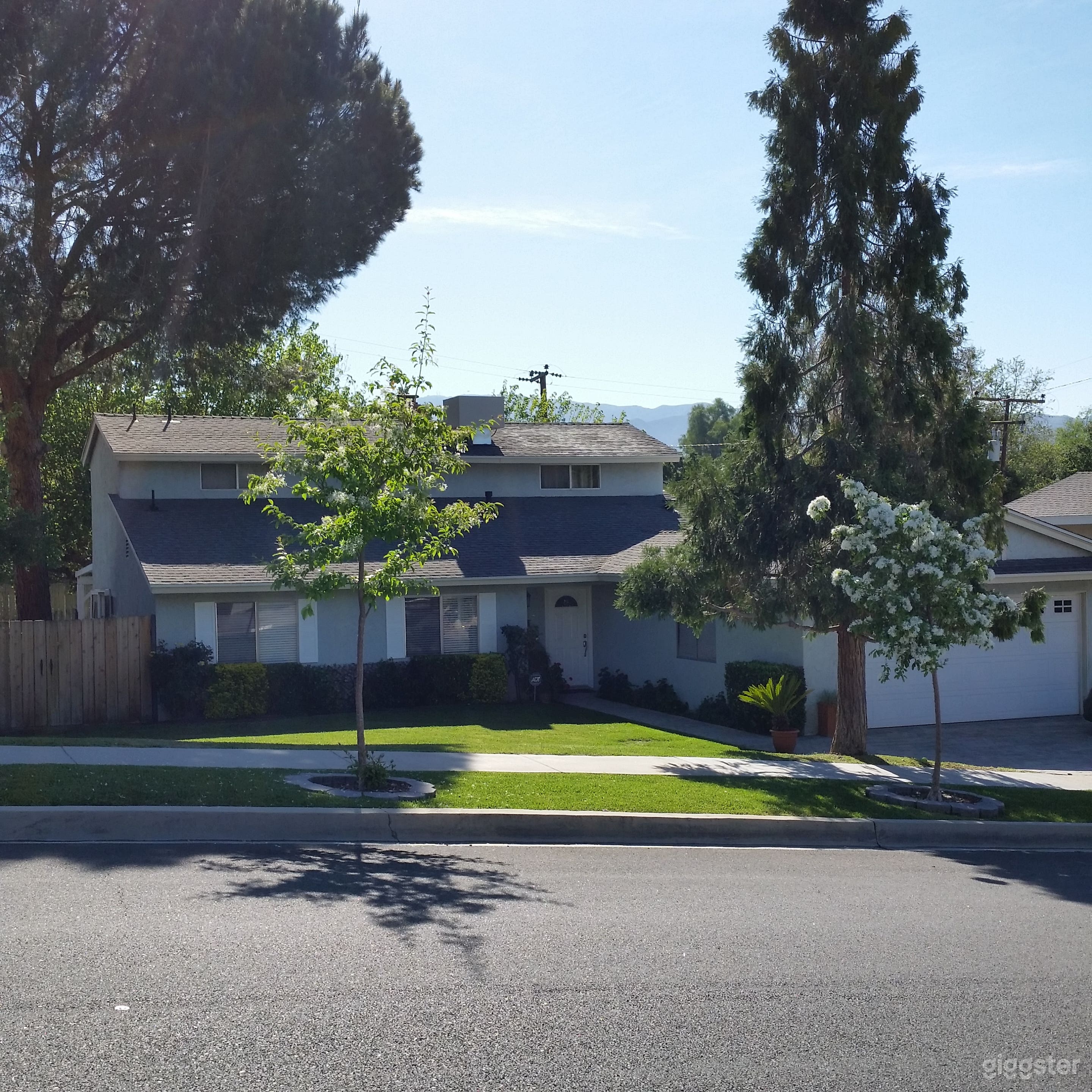 1960's Middle America Canyon Country Park Home Photo 2