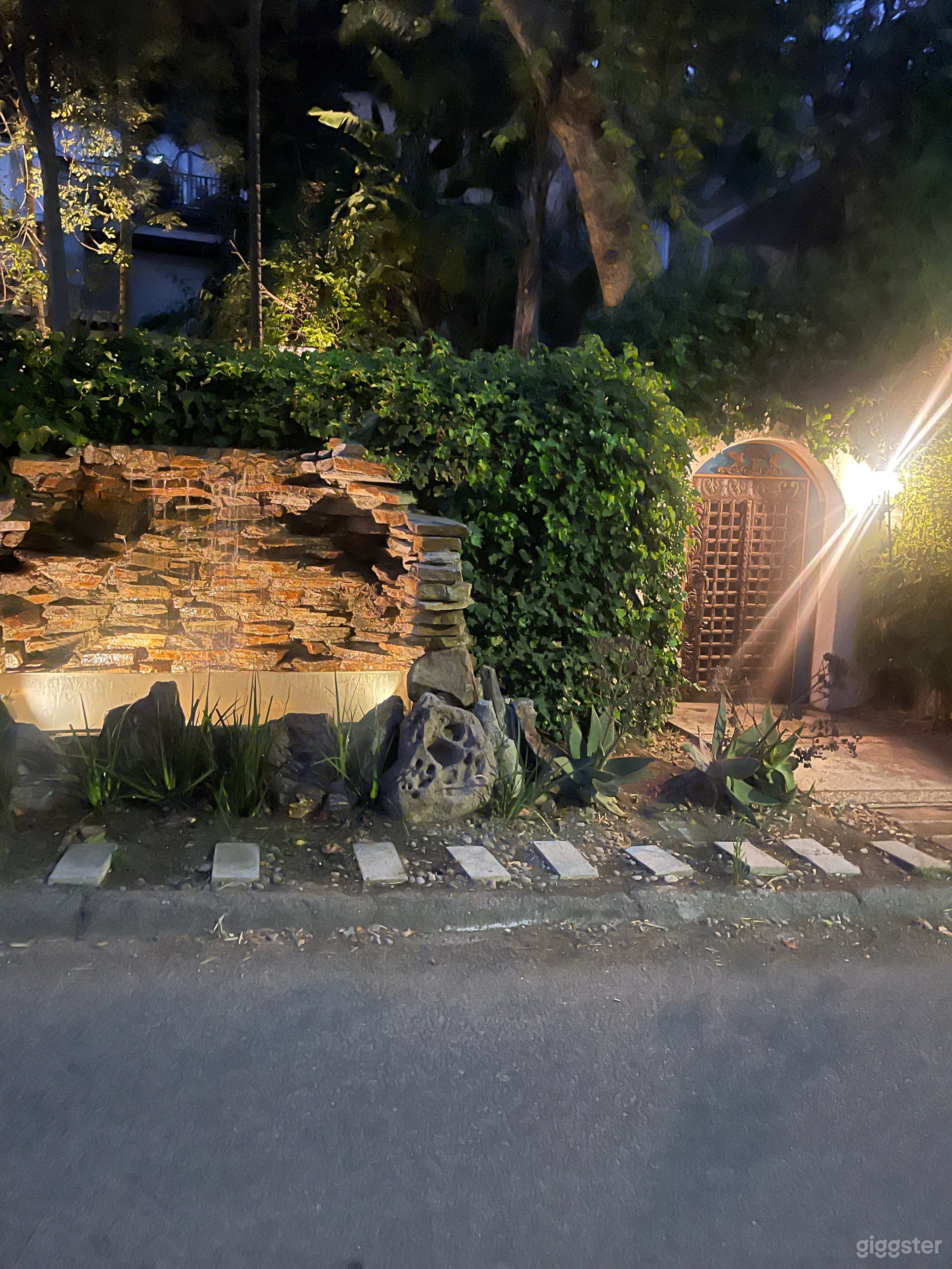 Beautiful Spanish Villa Photo 1