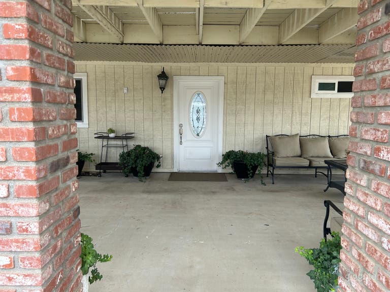  Barn Style Guest House With Pool 