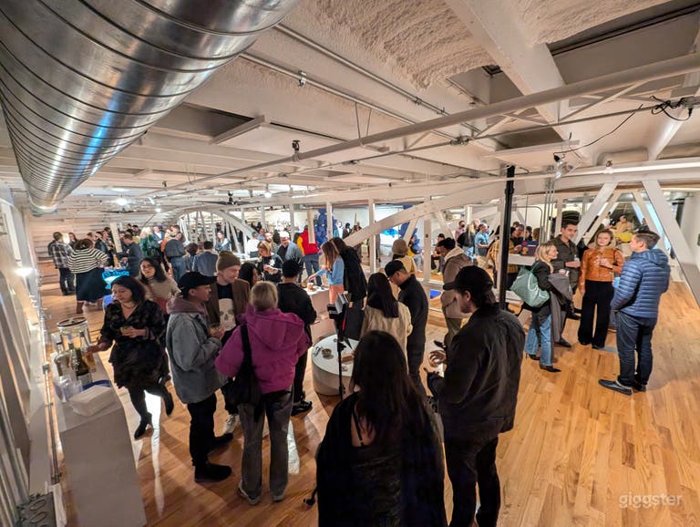  Approximately 200 people shown. 