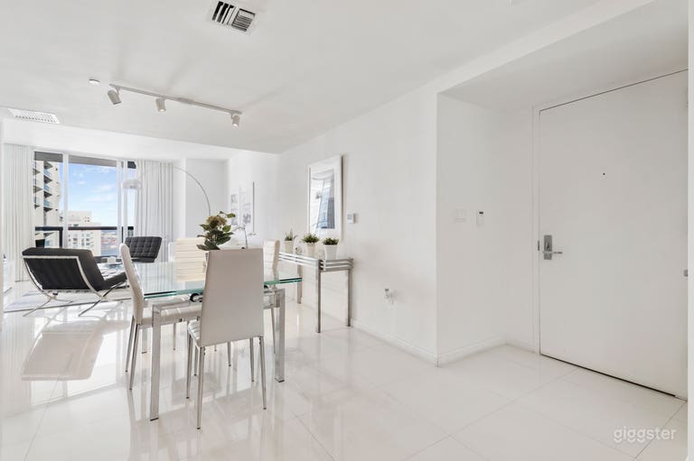  41st Floor Luxury Oceanview Condo 