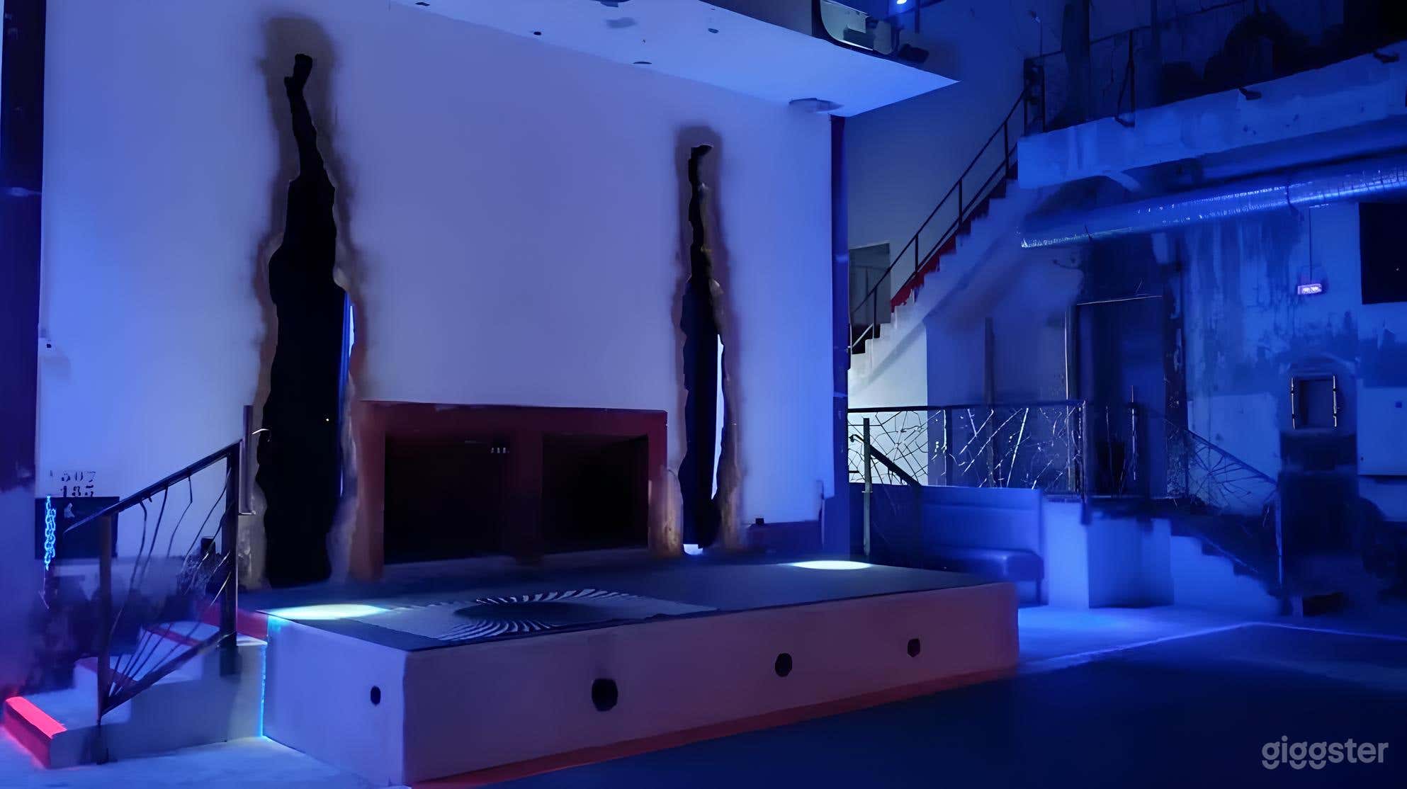 Photo de Techno Arena - Huge Club with Impressive Lightings 3