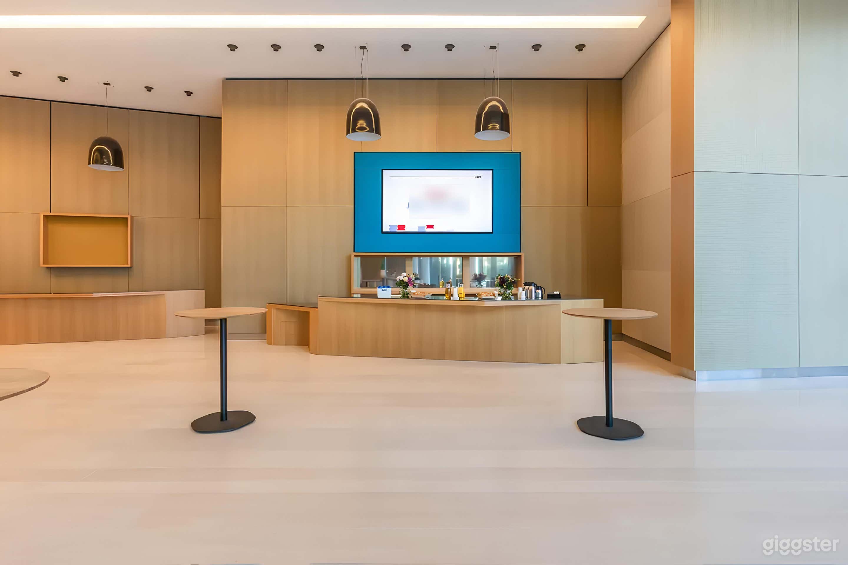 Photo de Espace moderne pour événements et tournages 4