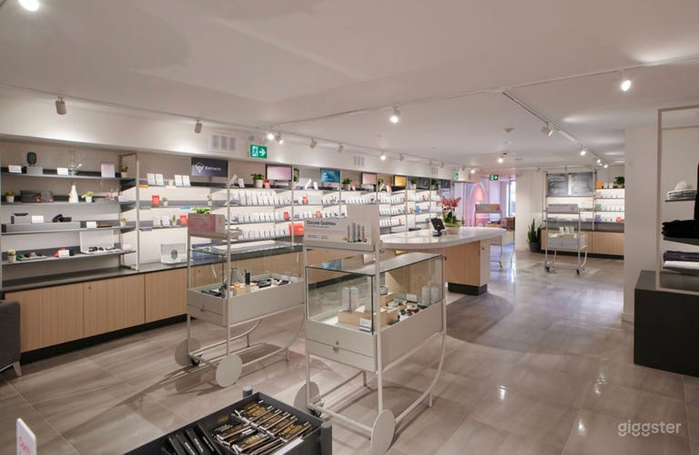  Large Versatile space for all your needs 