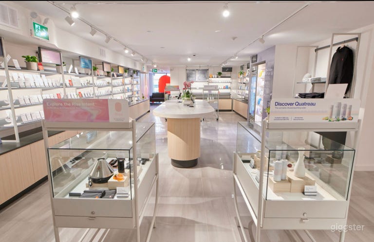  Large Versatile space for all your needs 