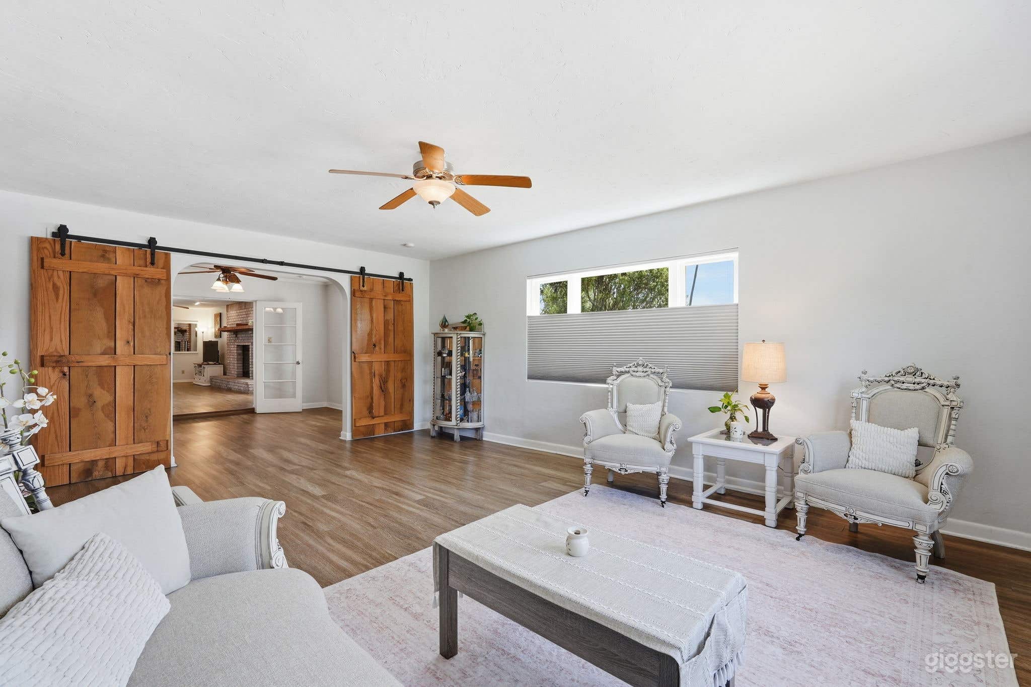 One of a Kind Multigenerational Home in the Heart of Phoenix Photo 3