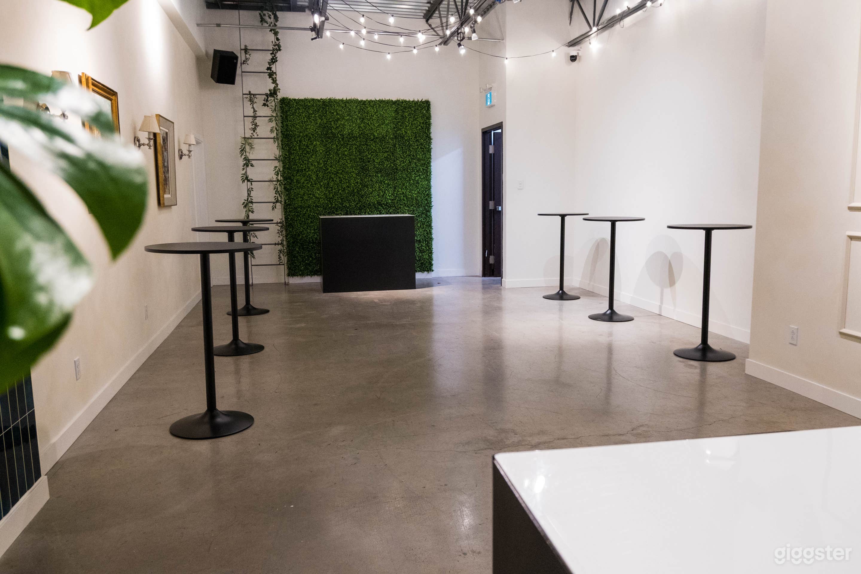 Private Event Space / Espace privé pour événements et soirée Photo 4