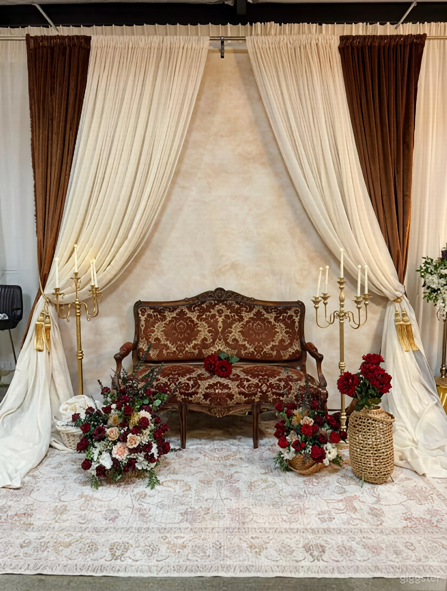 5-Set All-In-One Photo & Video Production Studio Photo 4