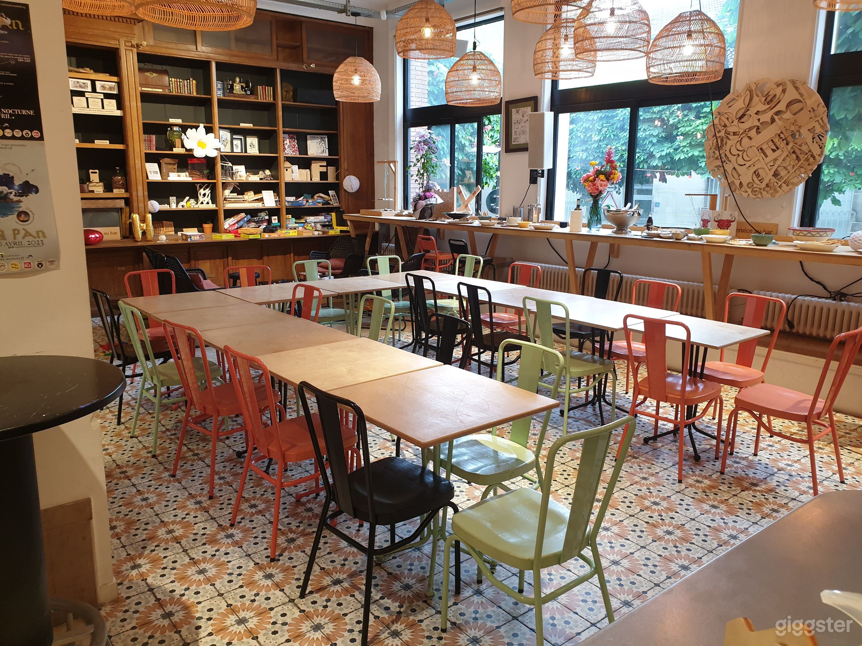 Photo de Espace événementiel moderne dédié à la cuisine et à l'artisa 4