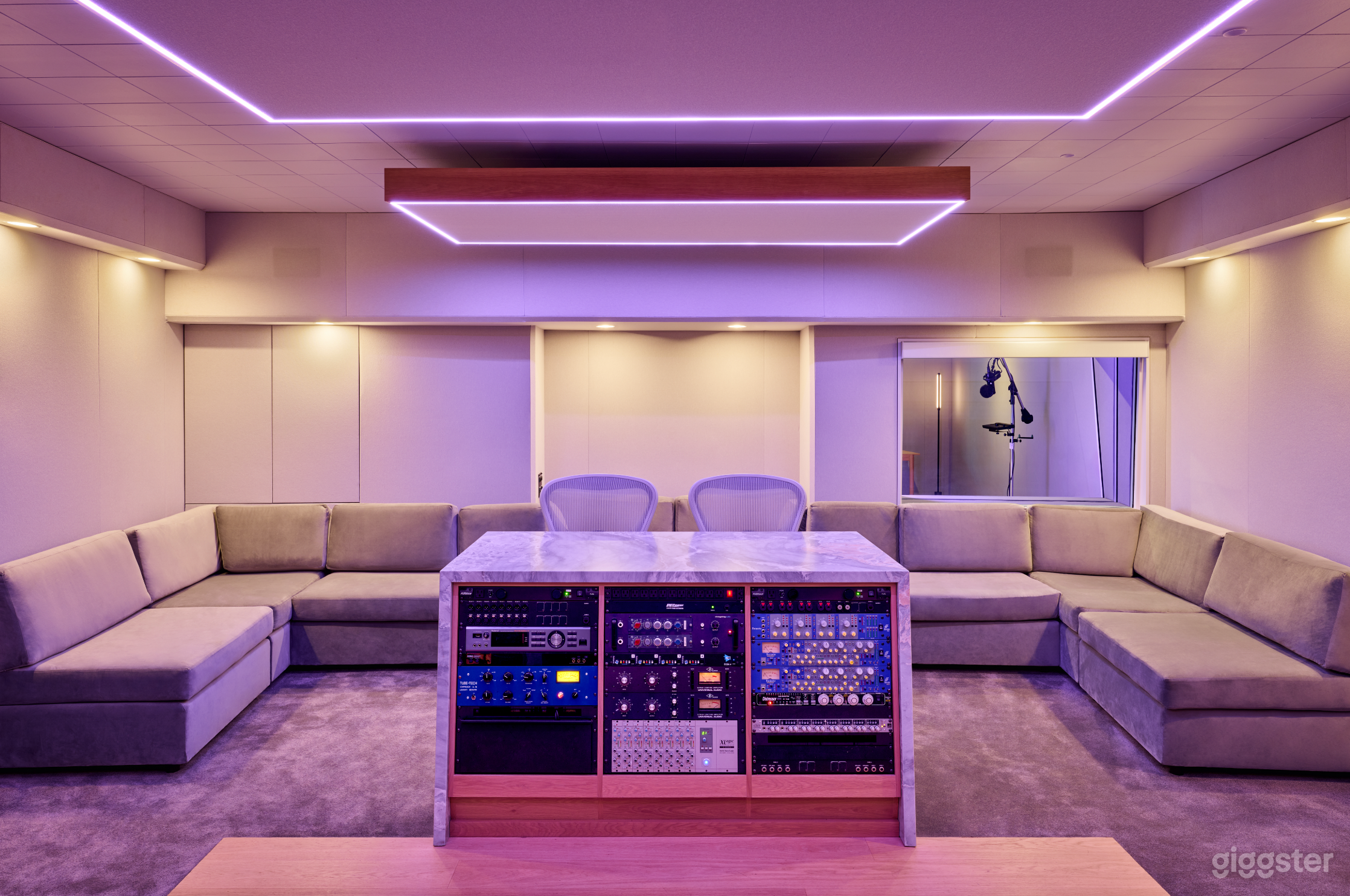 Luxury Recording Studio &amp; More! Photo 1