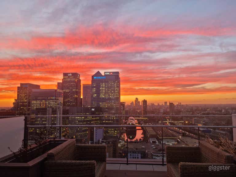  Canary Wharf Penthouse + Roof Garden STUNNING VIEW 