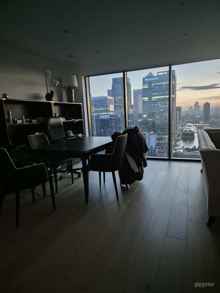  Canary Wharf Penthouse + Roof Garden STUNNING VIEW 