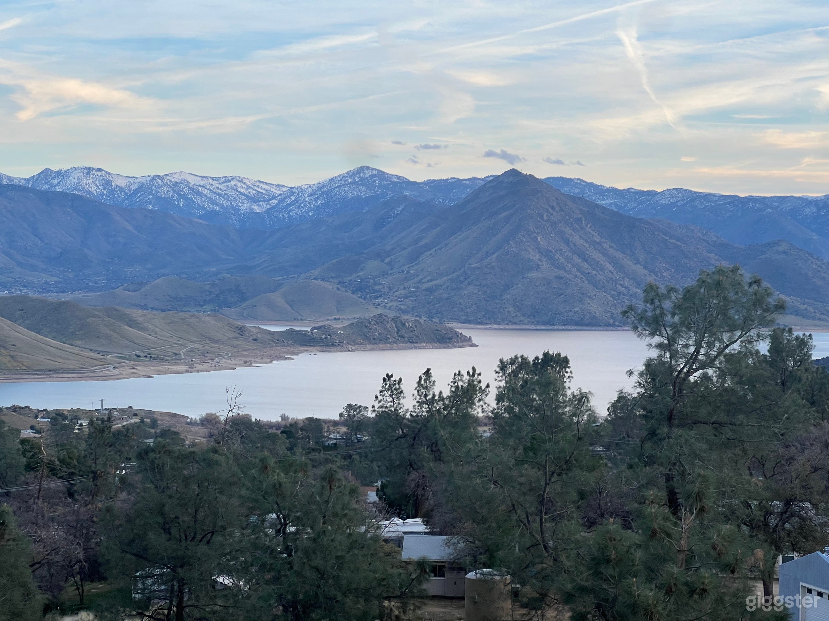 Kern River Valley desert mountains and lake view  Photo 4