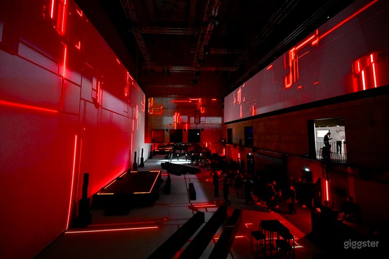  Immersive Concrete Hall with 300+ Guest Capacity in Bastille 