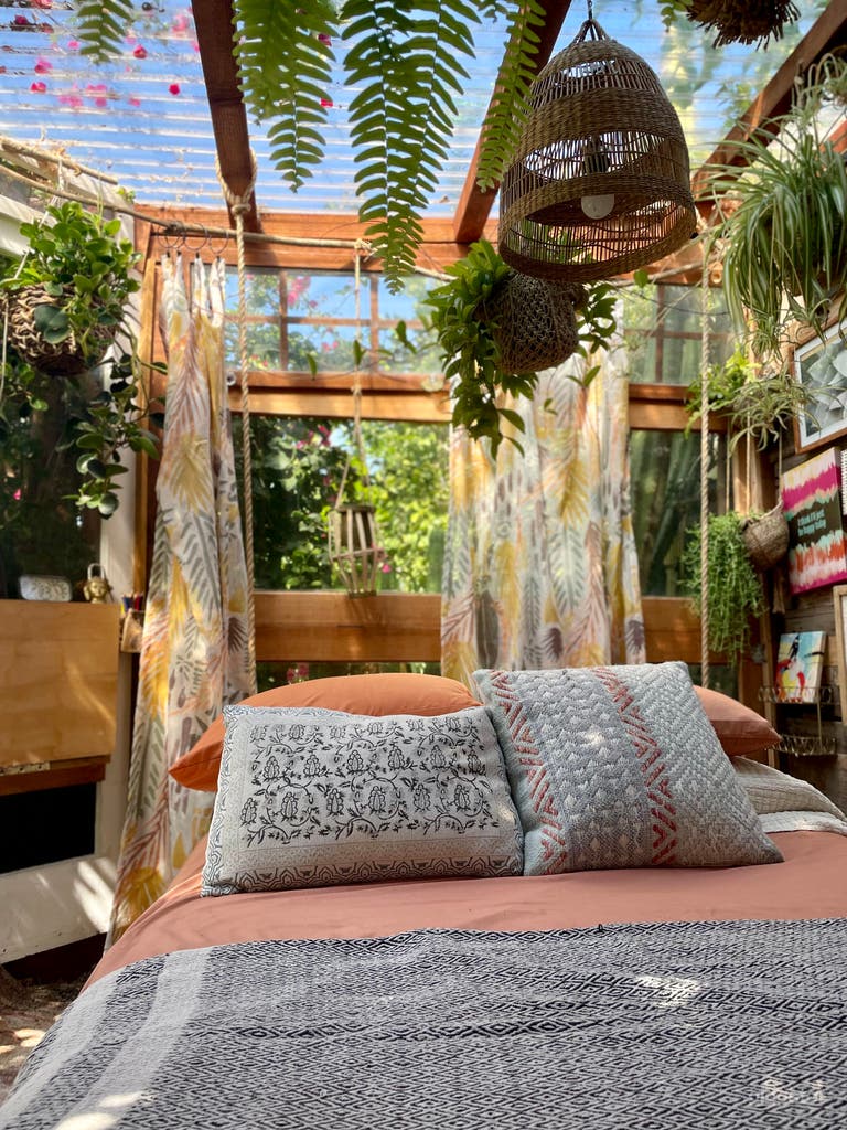  Eclectic Bohemian Plant House 