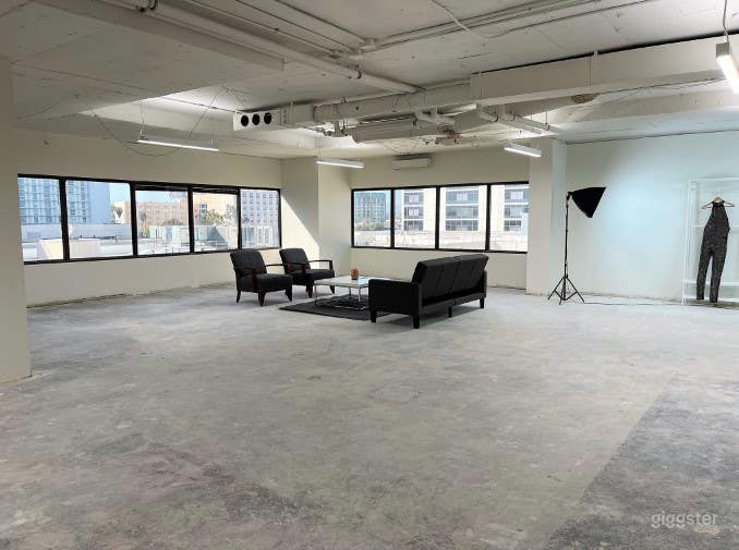 Suite 645: THE GALLERY (LAX) Photo 4