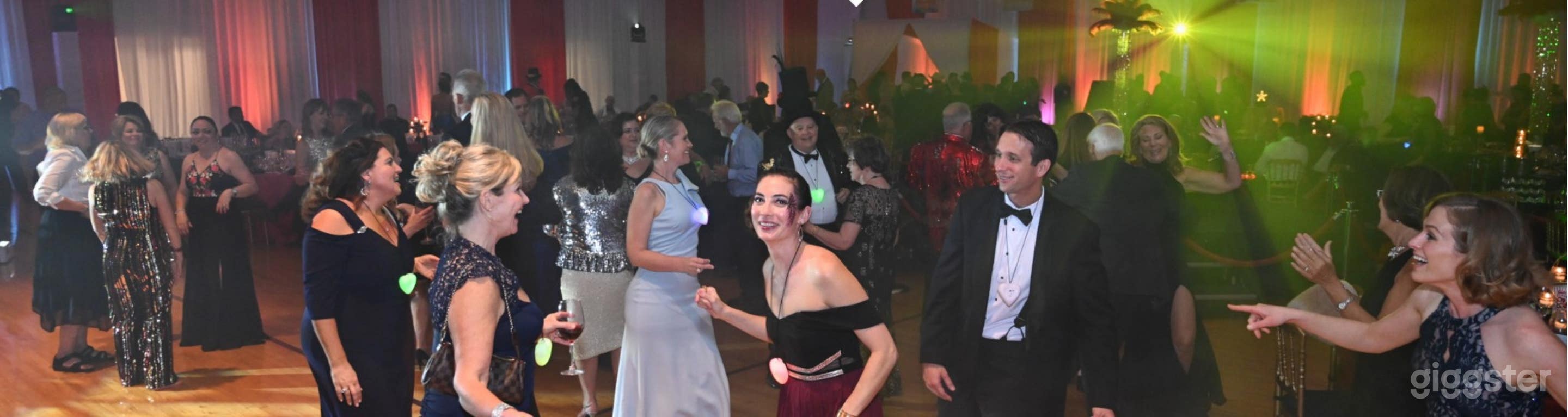 Main Hall/ Lobby Room For Events Photo 2