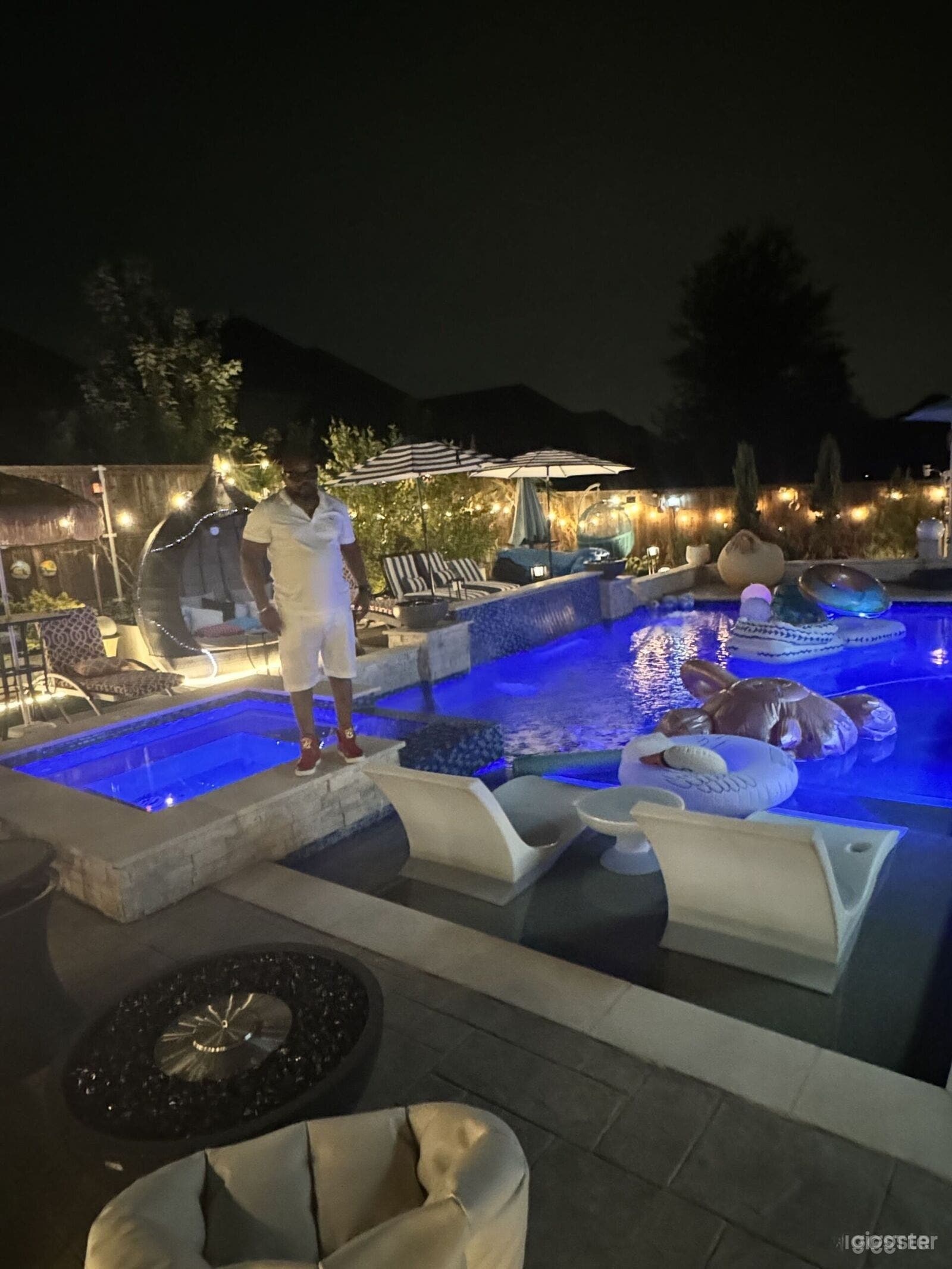 Little Cancun – Private Pool Oasis in McKinney, Texas Photo 2