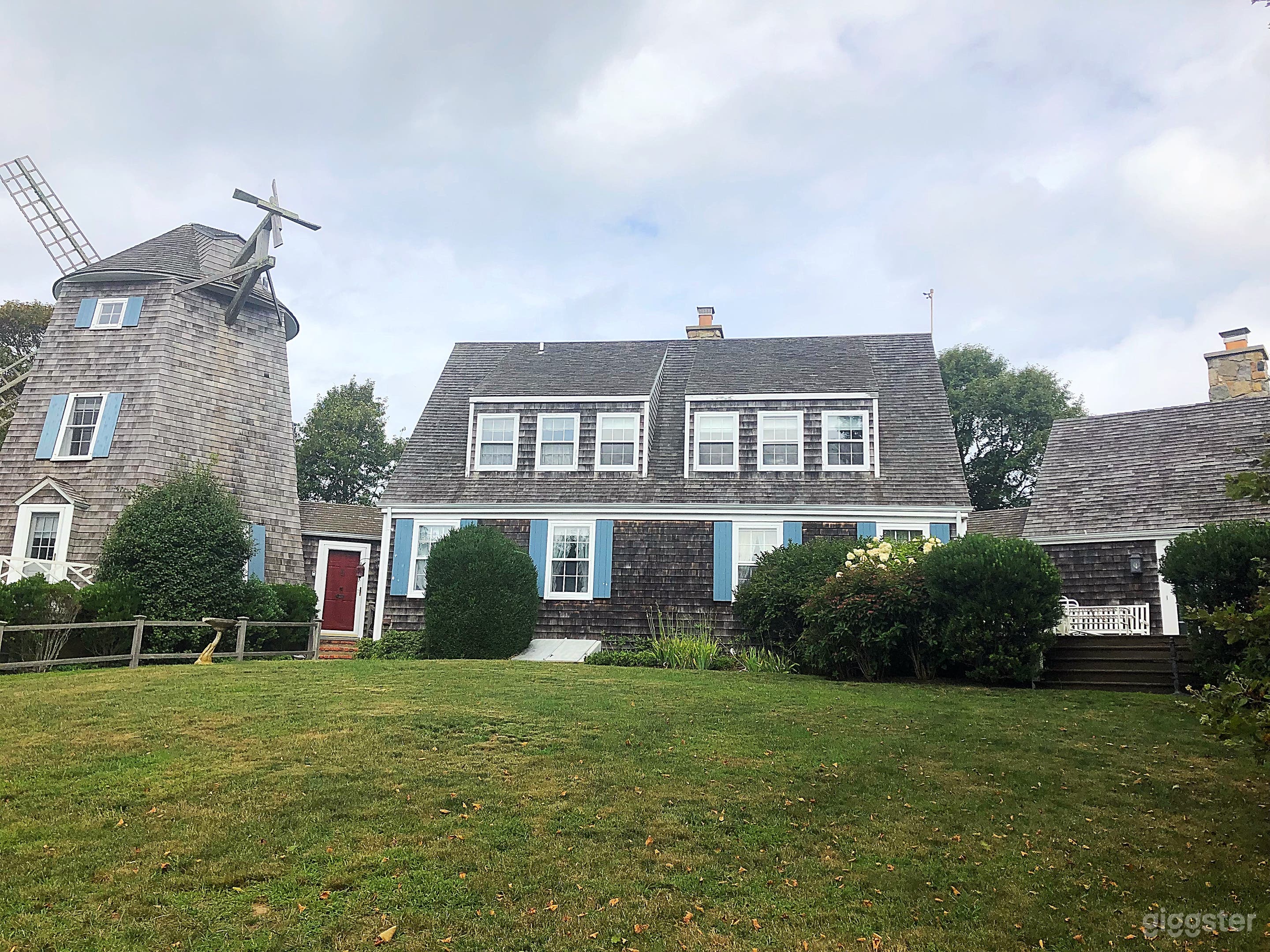 Stunning Windmill House Photo 4