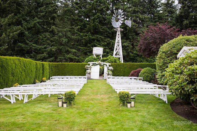 Community Schoolhouse Photo 3