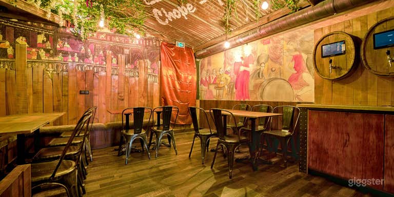  Vibrant and Cinematic Bar 