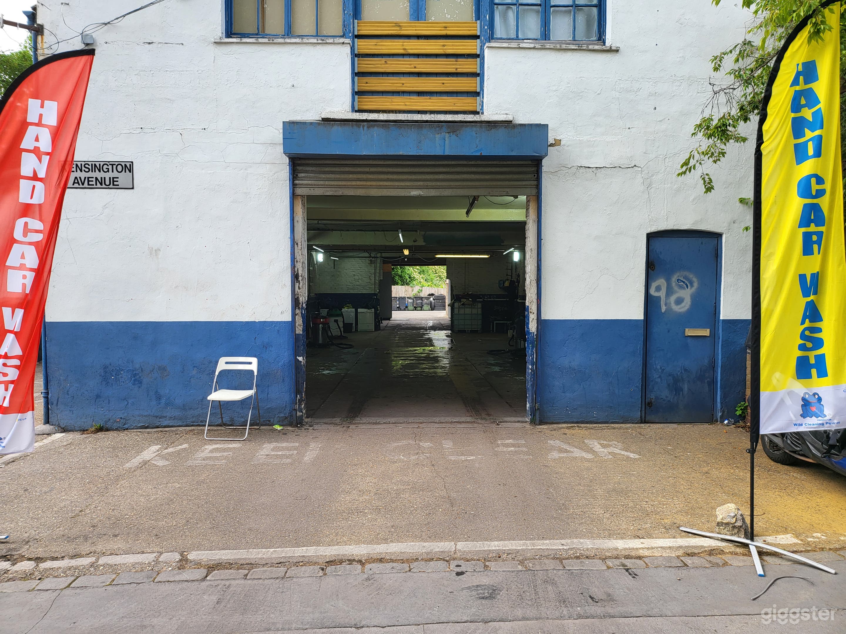 Carwash / Garage Photo 4