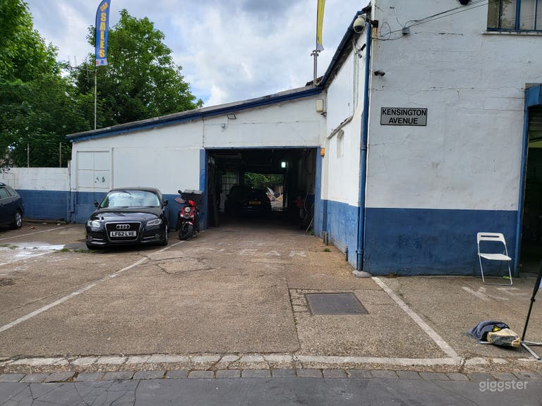  Carwash / Garage 