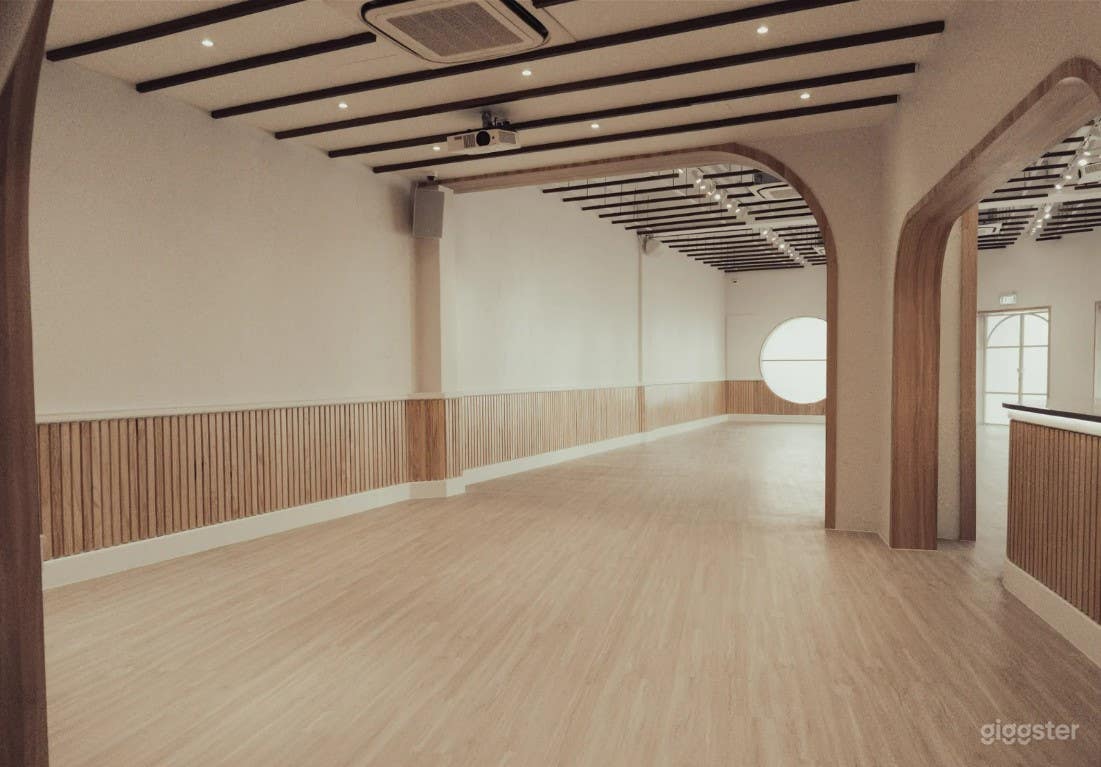 Versatile & Luxurious Event Space Photo 4