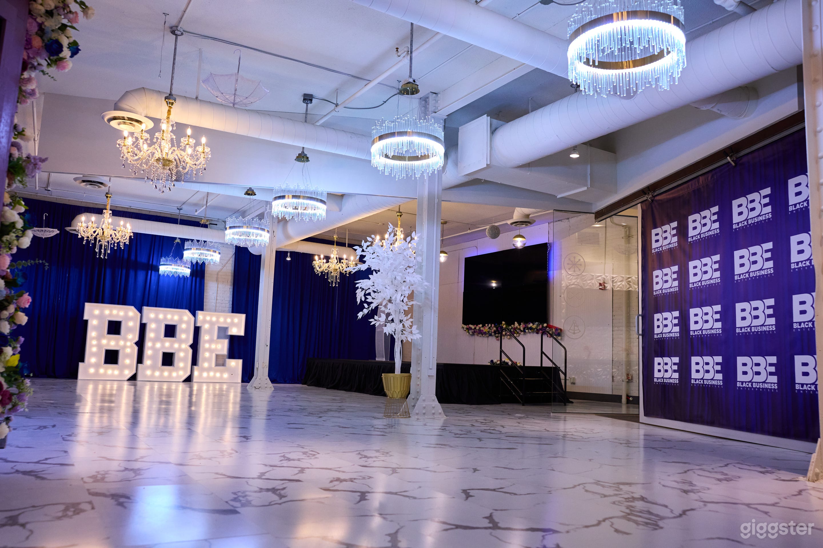 The Marble Room Photo 4