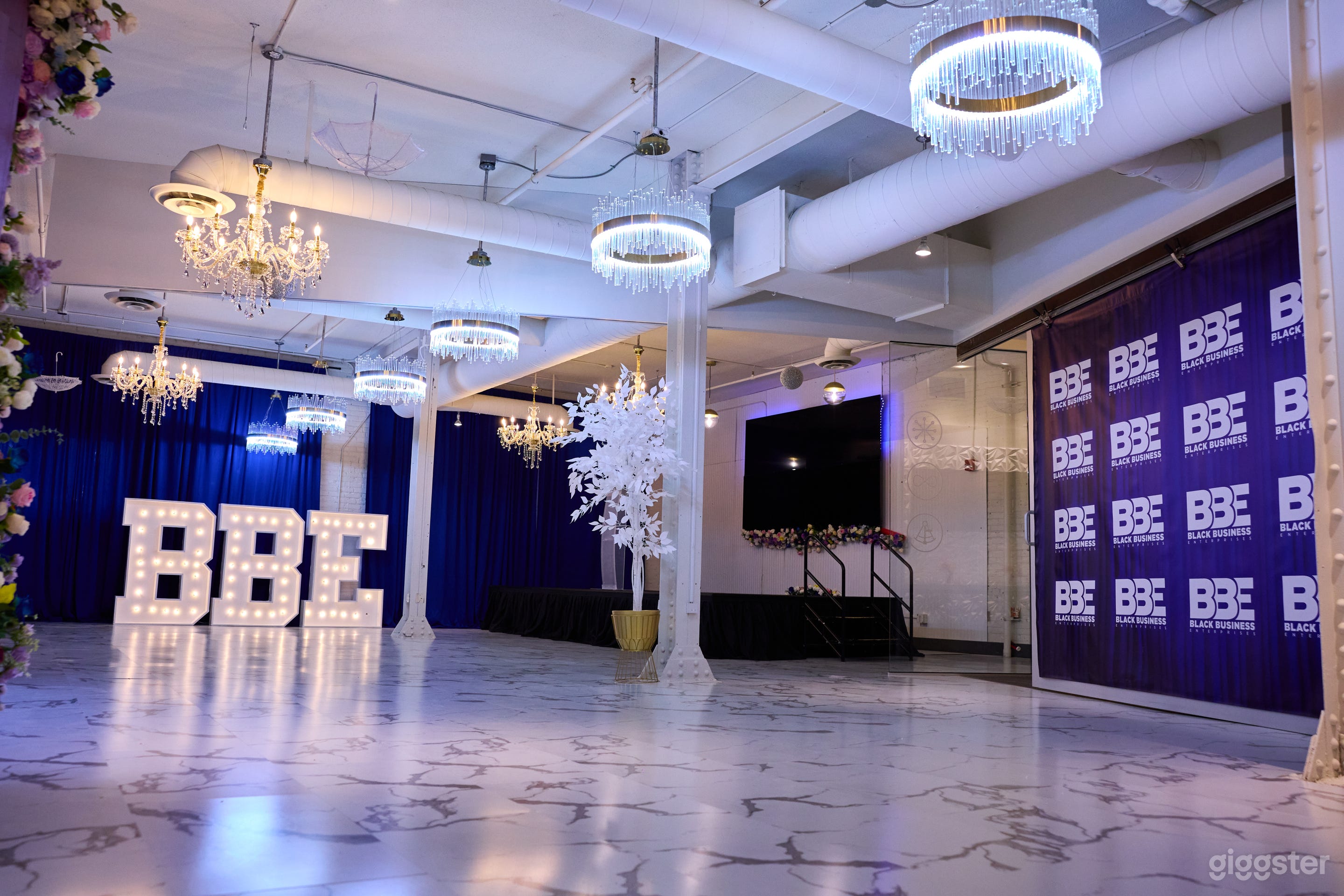 The Marble Room Photo 2