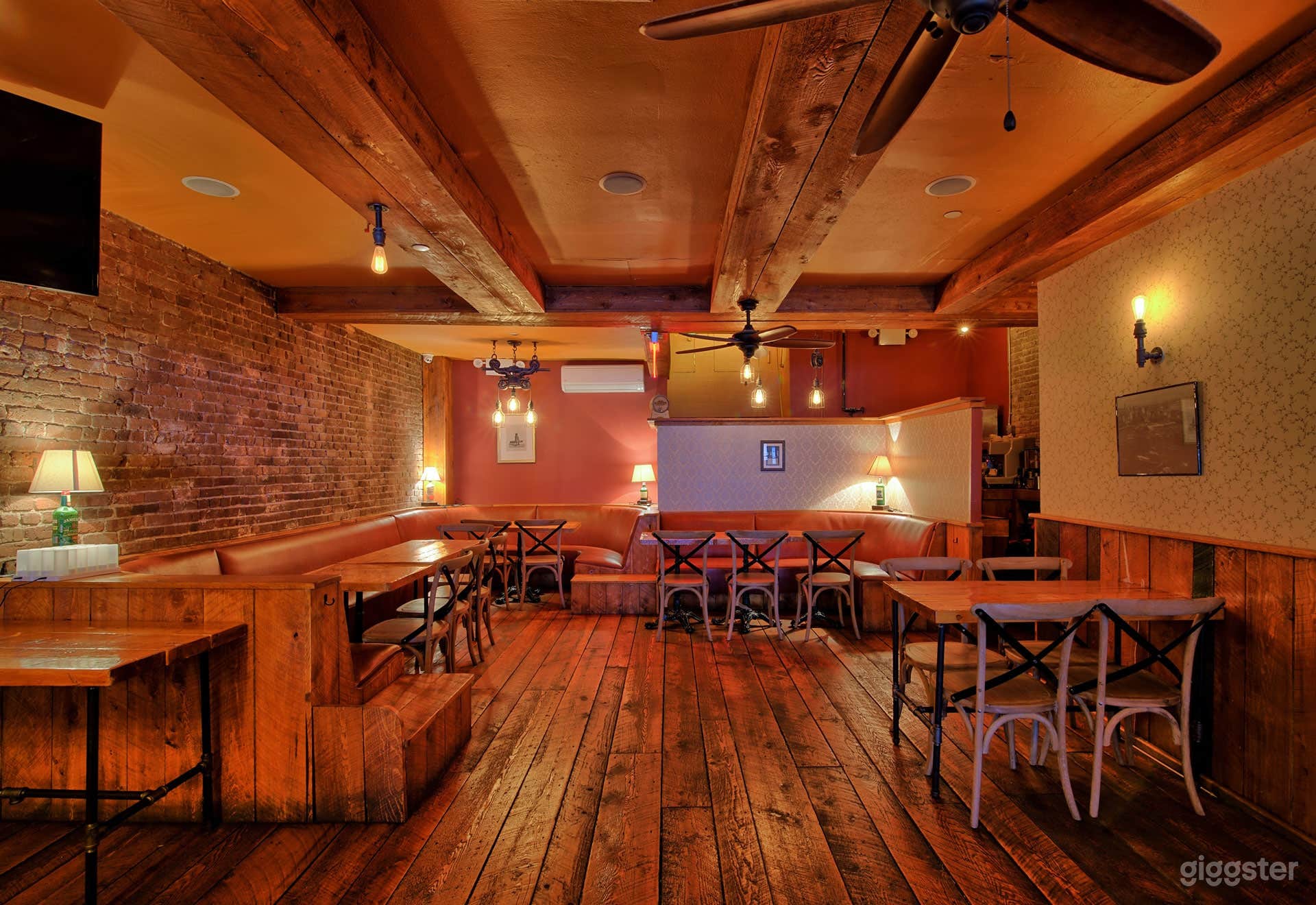 Unique Bar (2nd floor) For Events in New York Photo 1