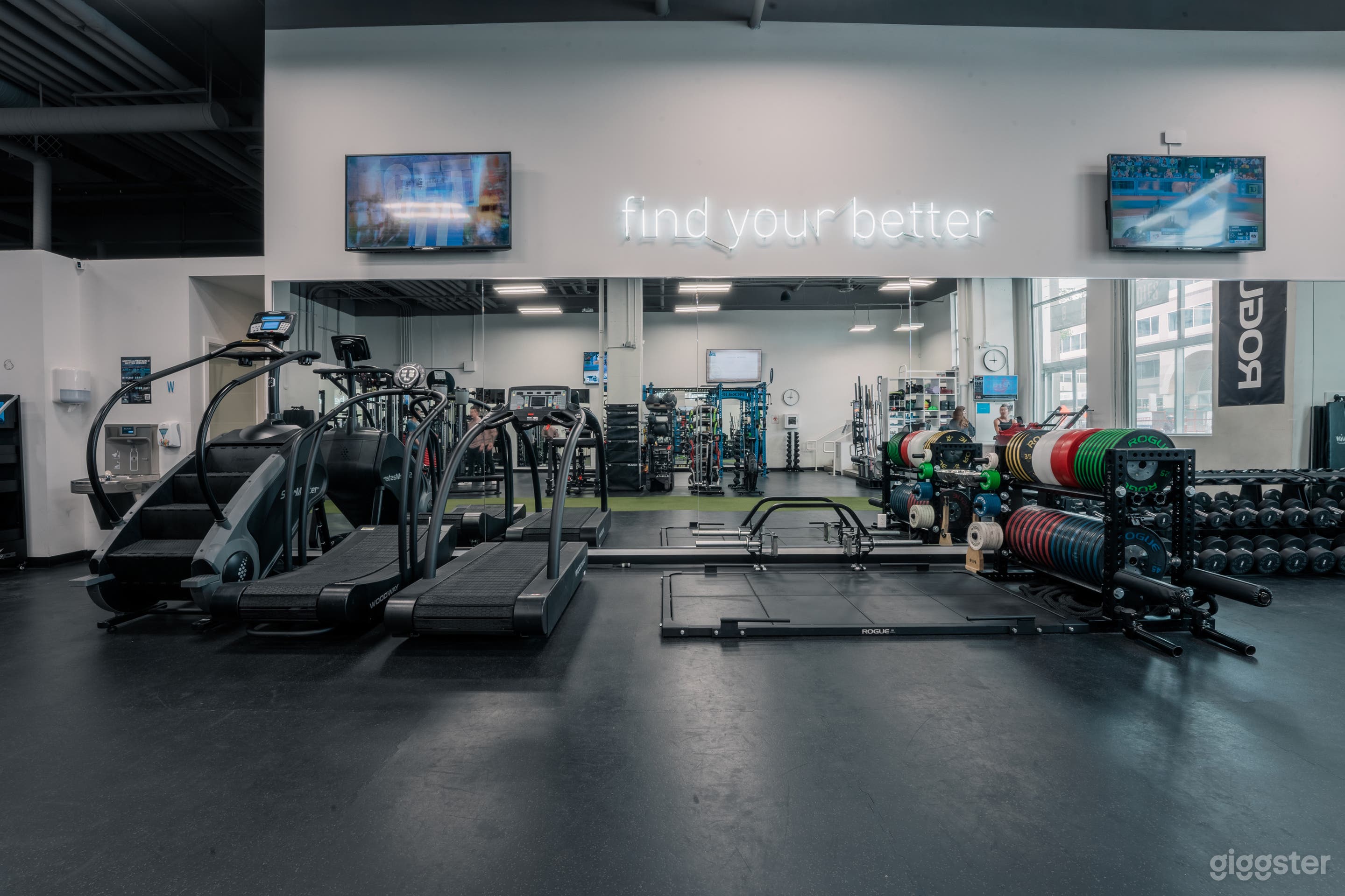 High-End Boutique Gym Fitness Training Studio Photo 1