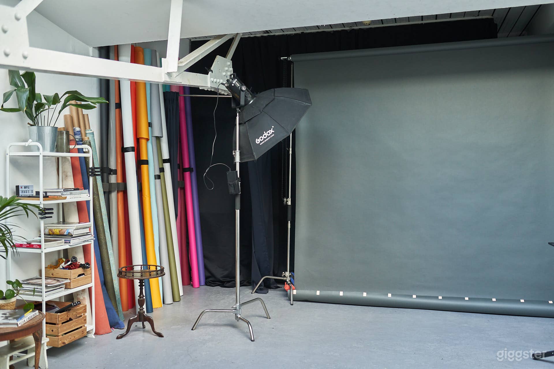 Affordable Natural Light Photo Studio in West London Photo 1