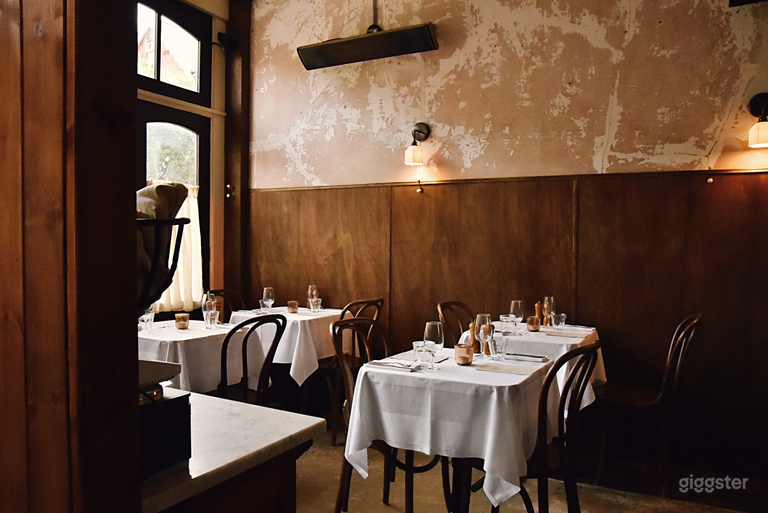  Classic Vintage French Restaurant 