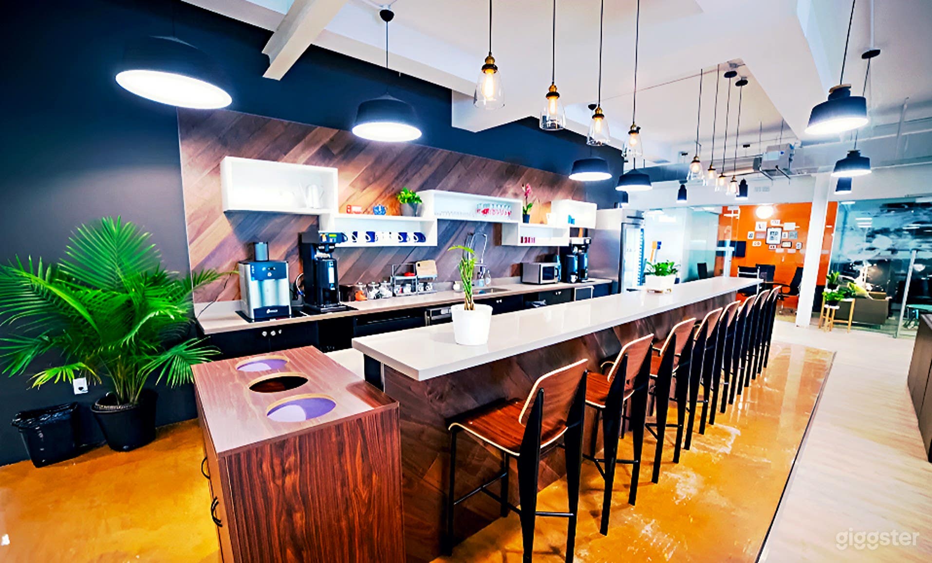 Small Meeting Room A Photo 4