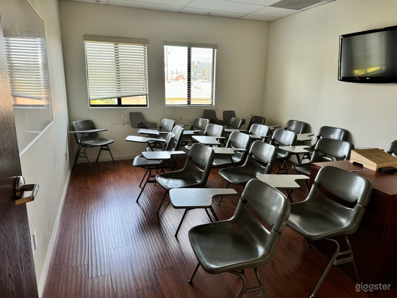 Multiple classrooms Photo 2