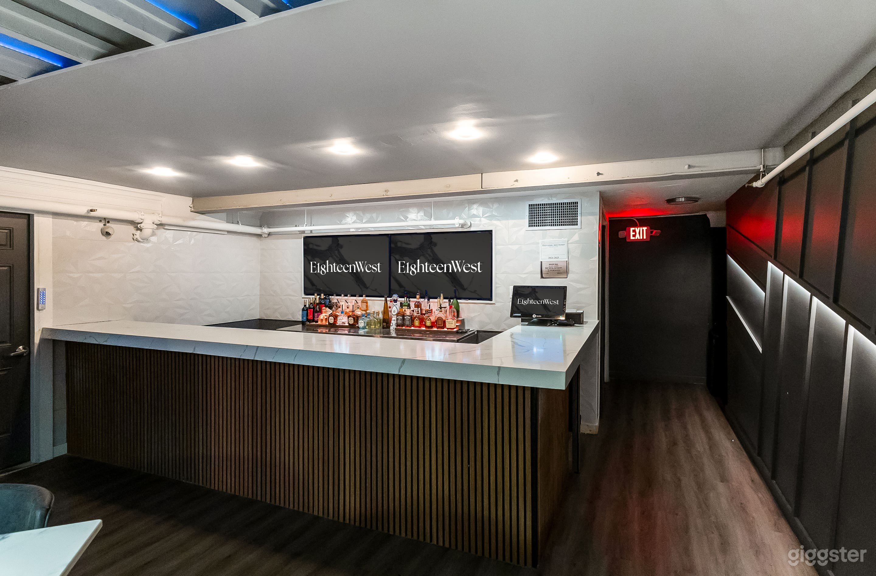 Boutique Event Loft in the Heart of Downtown Detroit Photo 4