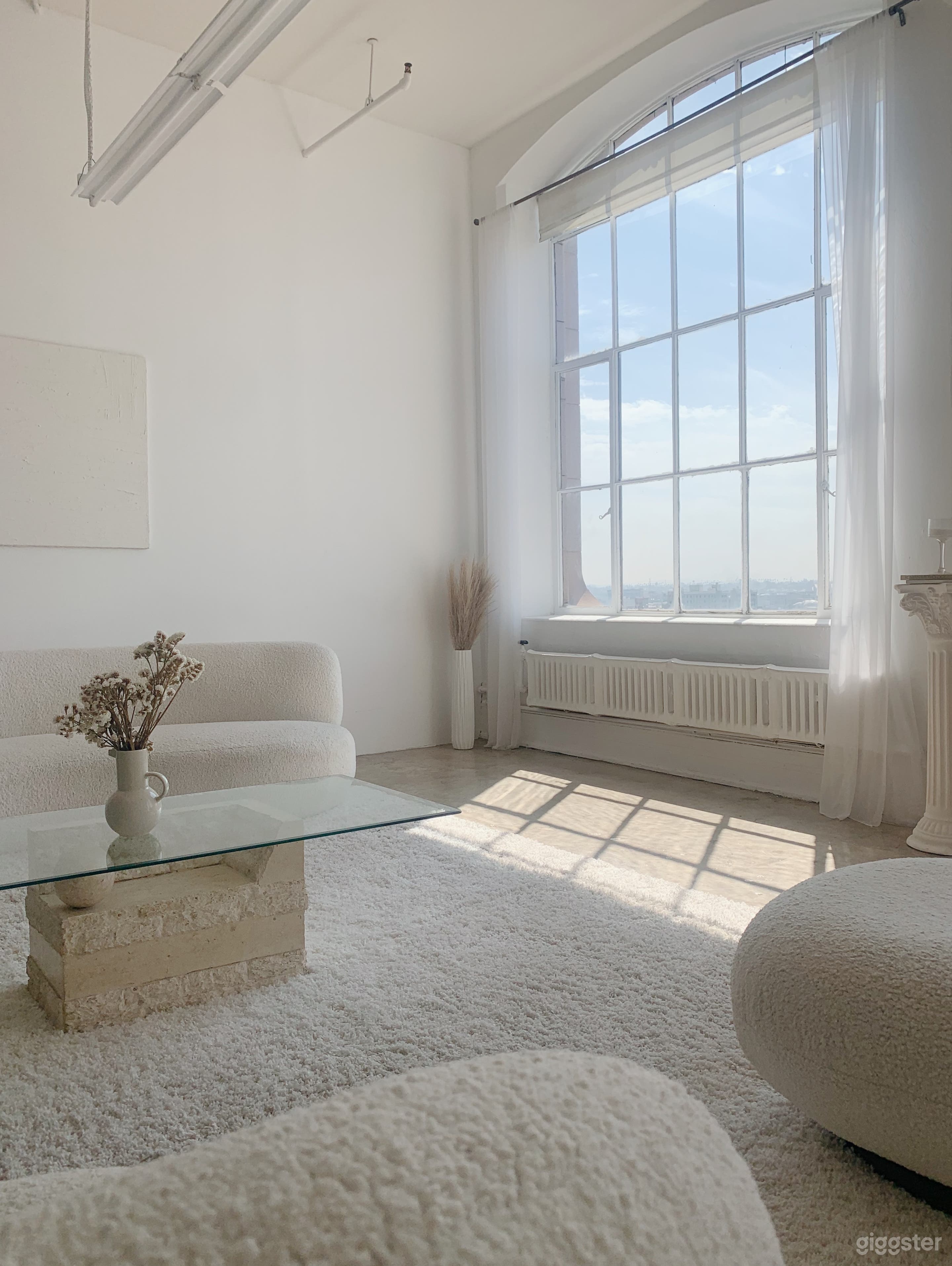 Beautiful morning light. Image taken at 11am. 