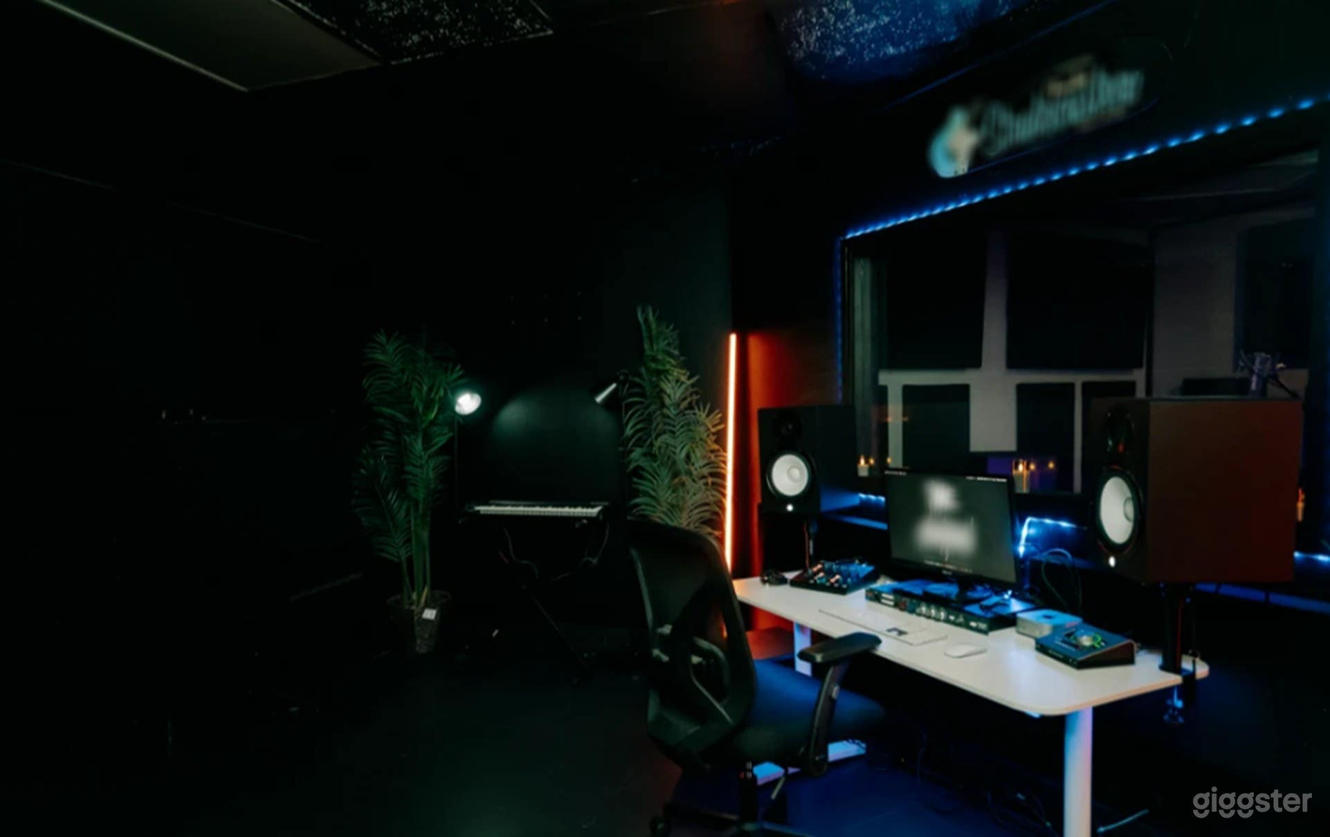 Industry-Ready Recording Suite Photo 3