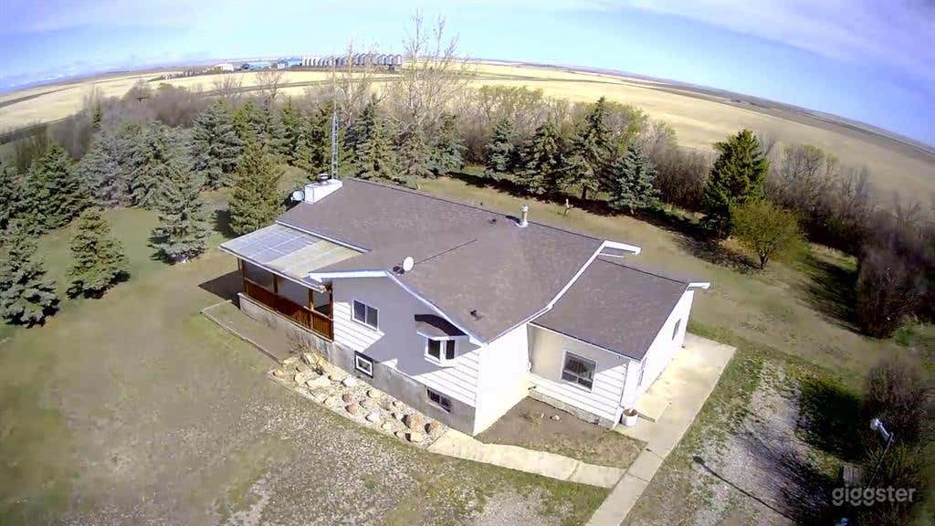 Private Rustic Rural Location With Lots of Space Photo 3