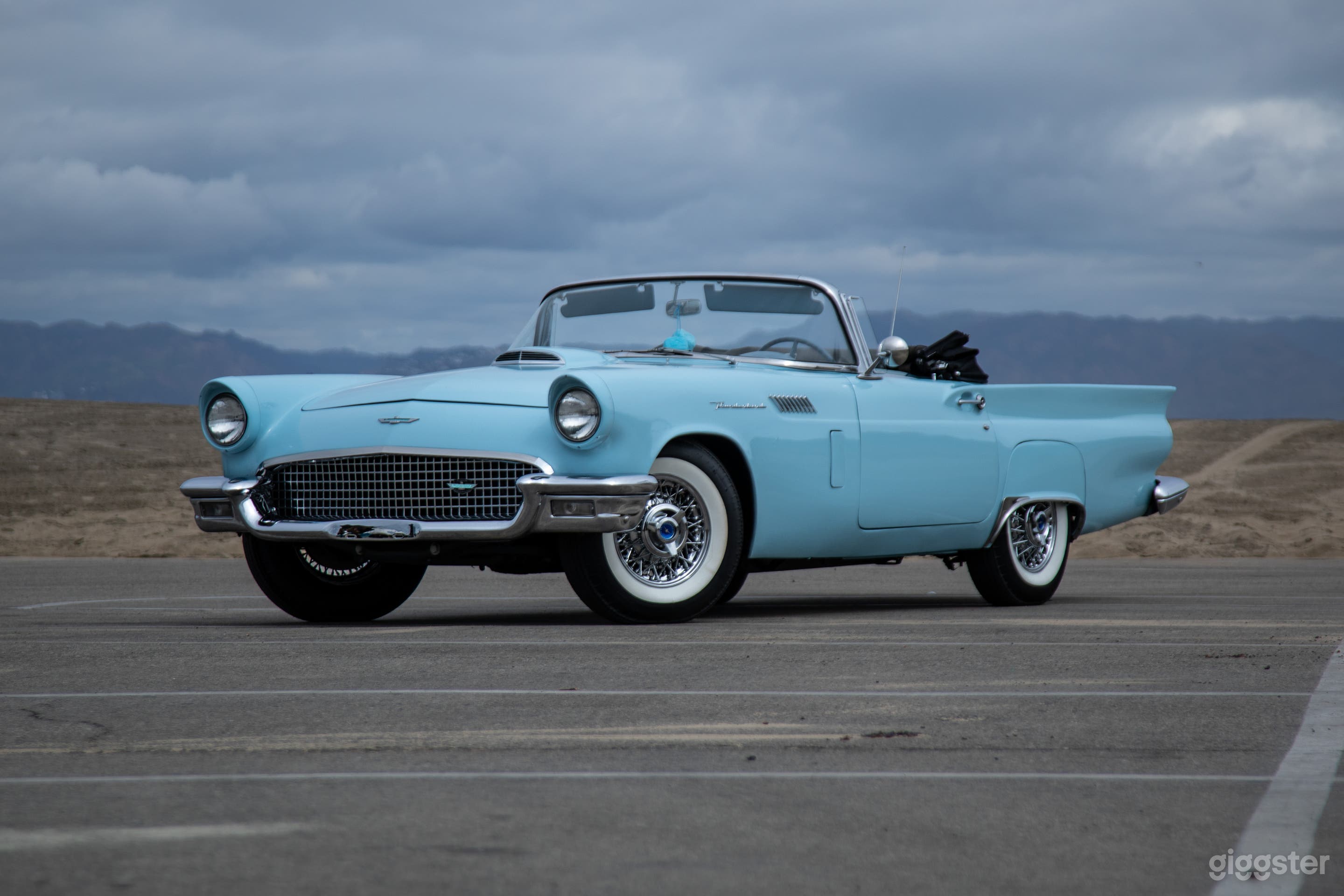 Bella's Baby Blue T-Bird Photo 4