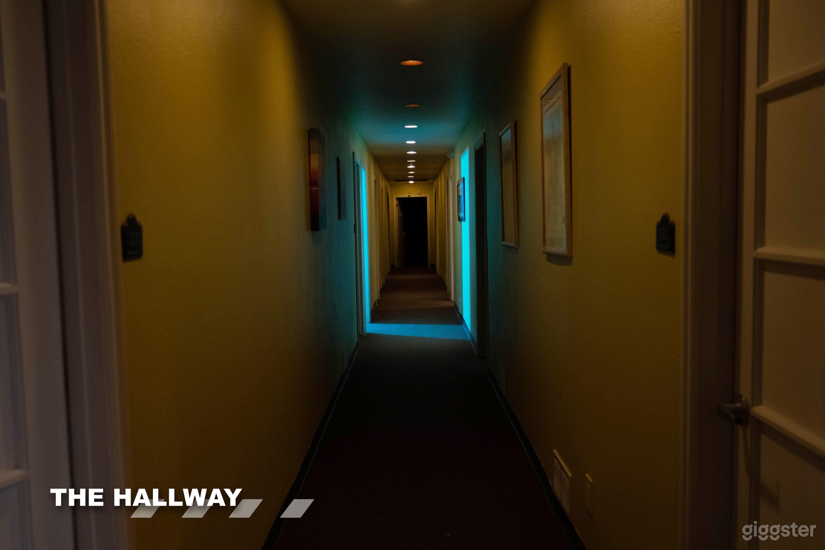 Vintage Film Sets | Hospital, Bar Set, Motel and more Photo 2