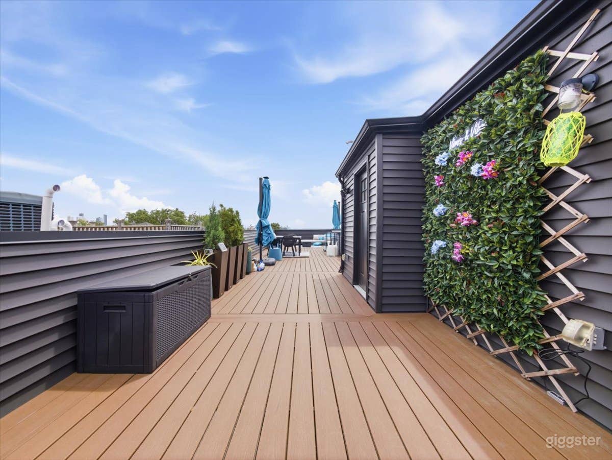 Rooftop Film Location with NYC Skyline Views | Jersey City Photo 3