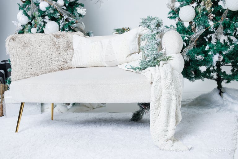   Creative Studio with Cyc Wall  