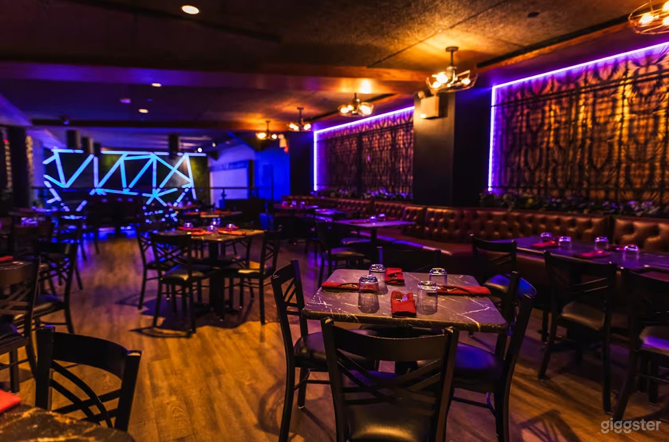 Elegant Main Floor with Central Bar, Dance Floor & Stage Photo 2