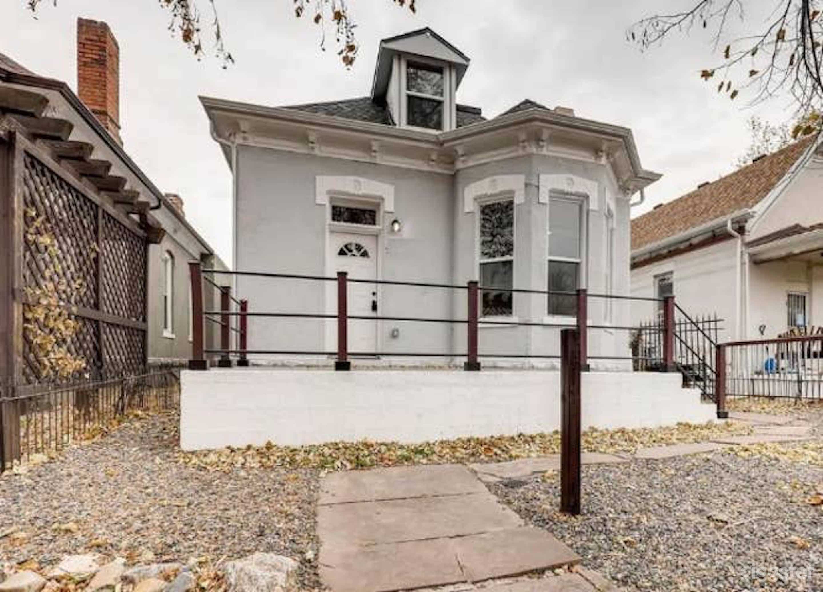 Urban Home with Rustic Decor Photo 2