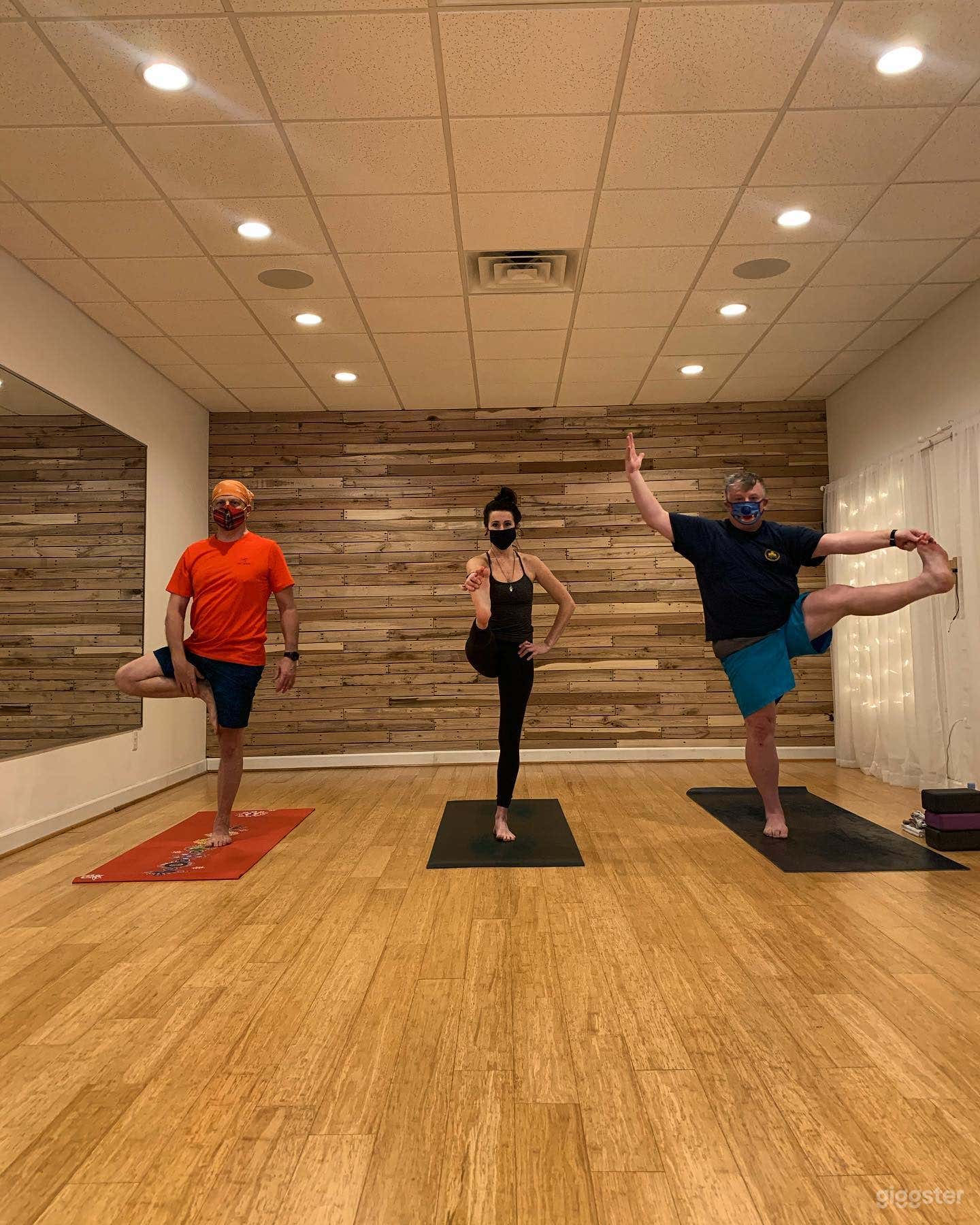  Clean, Cozy, and Warm Yoga Studio in Virginia Beach Photo 1